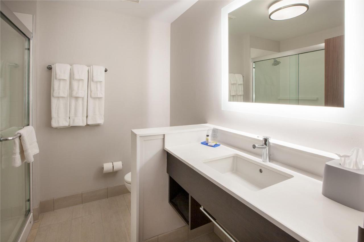 Hotel Express & - Savannah N - By Ihg 3*