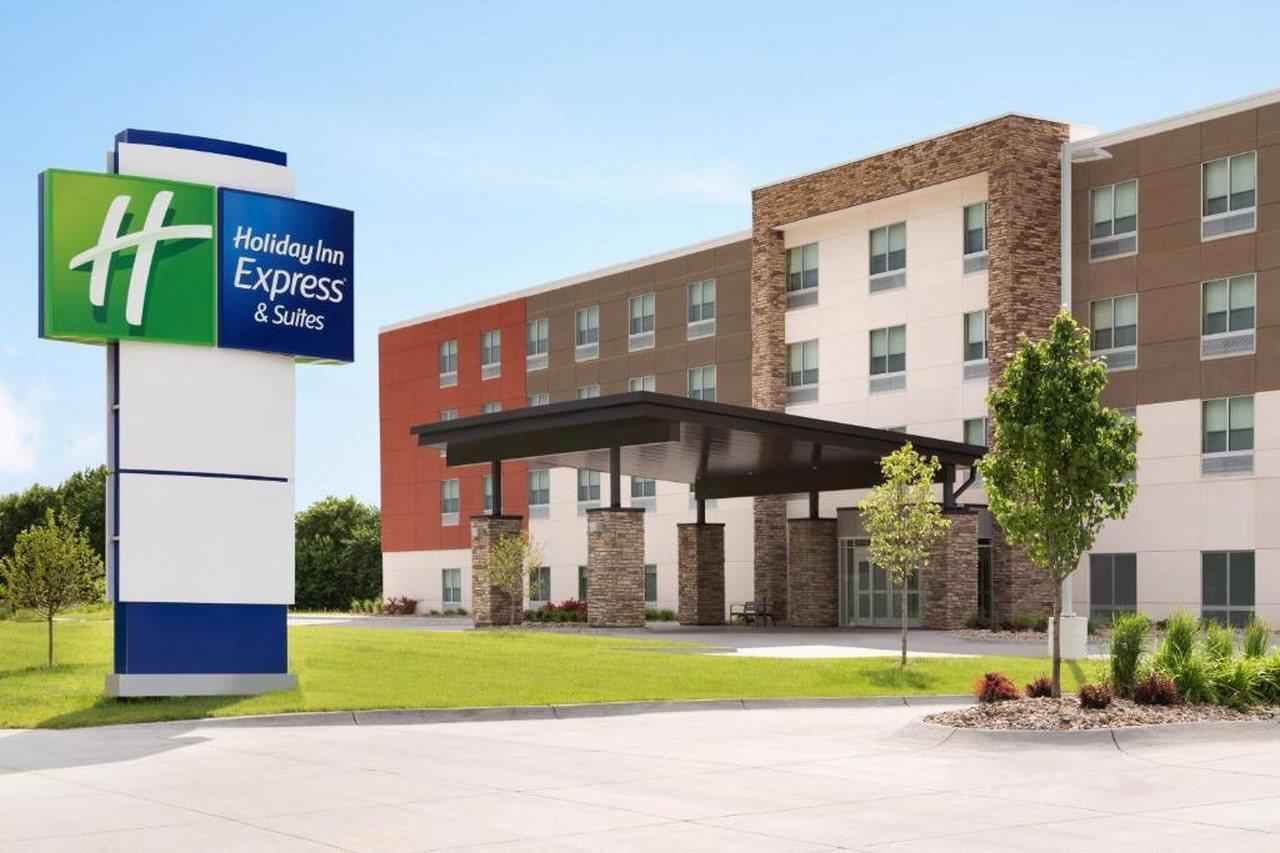 Express & - Savannah N - By Ihg Hotel